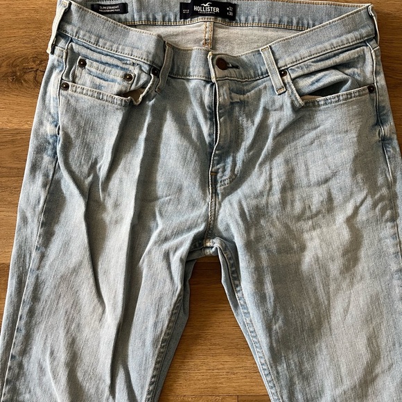 Hollister Slim Straight Light Wash Jeans - Men’s Size 32x30- EUC - Picture 2 of 8